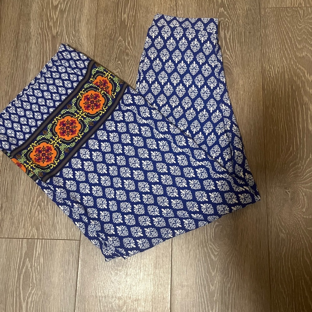 Love Tree Navy and White Patterned Fabric